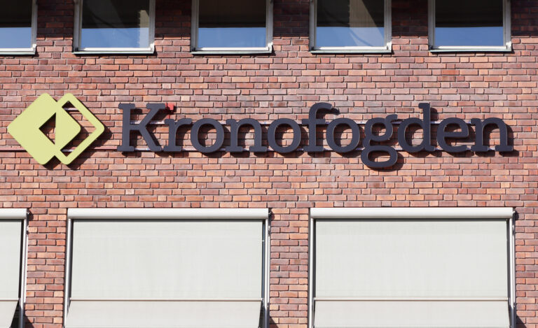 Allt fler BRF:er jagas av Kronofogden – ”Ett tuffare läge”