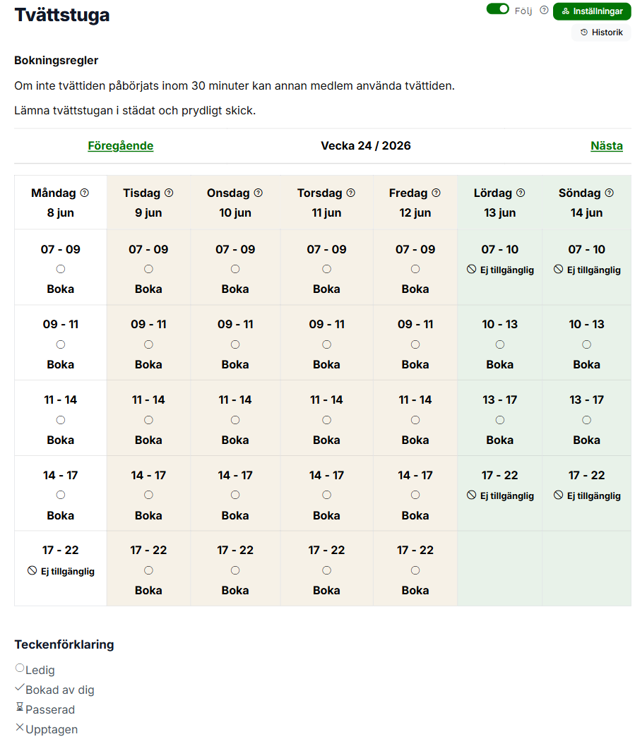 Bokningskalender där vardagar och helg har olika passlängder och bakgrundsfärg